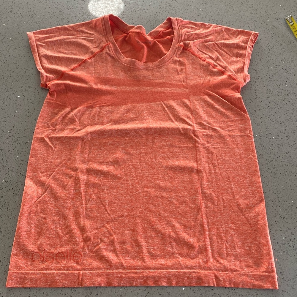 2/$20 Oiselle short sleeve tee - large/medium
